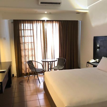 Flamingo Hotel By The Lake, Kuala Lumpur Ampang  Exteriör bild